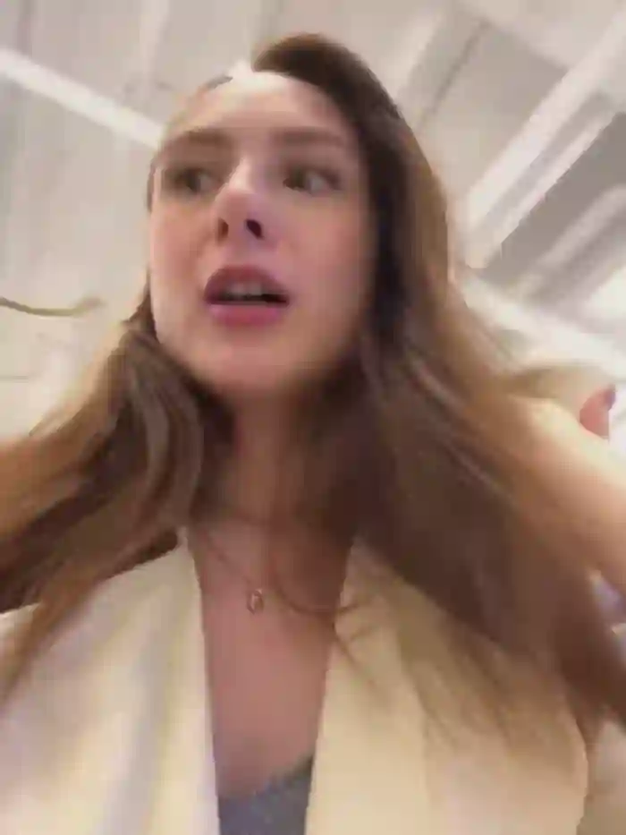 Dina_Tease
