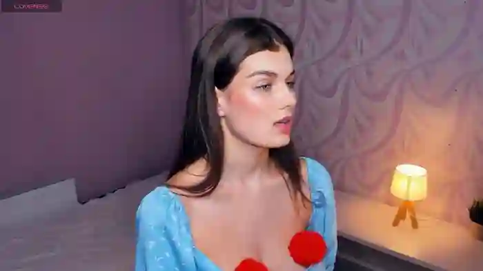 FloraDobb