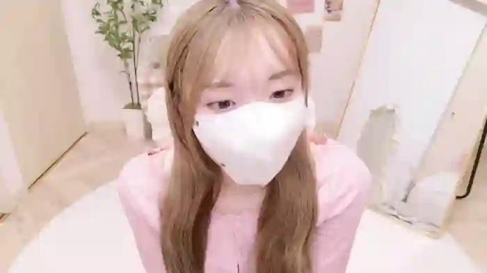 MOMONA_xo