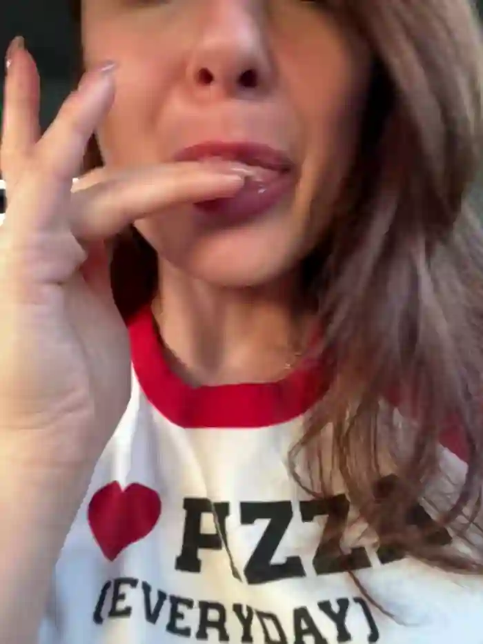 Dina_Tease