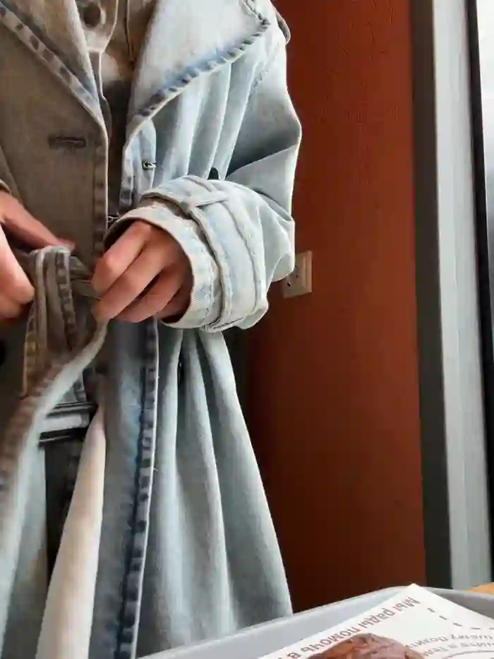 -AngelAri-