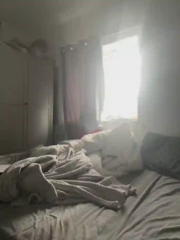 Bustyblondebabe32