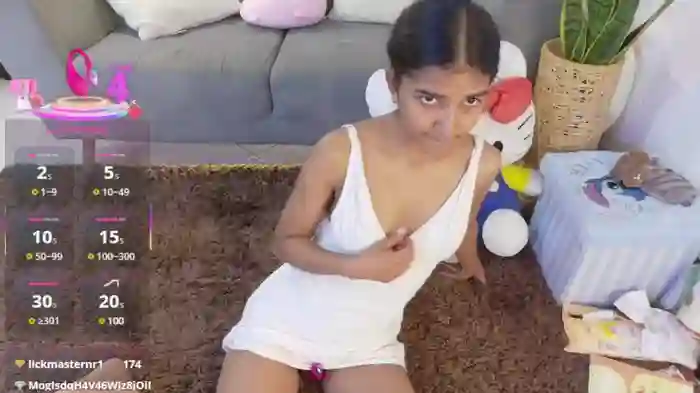 YuliethPetite