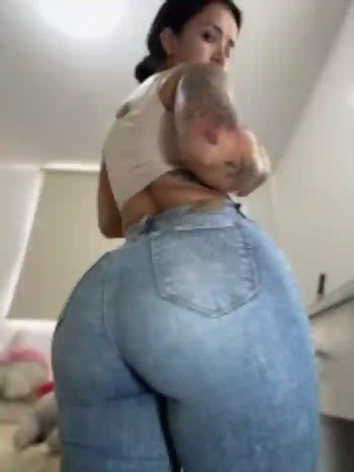 lau_ass_goddess