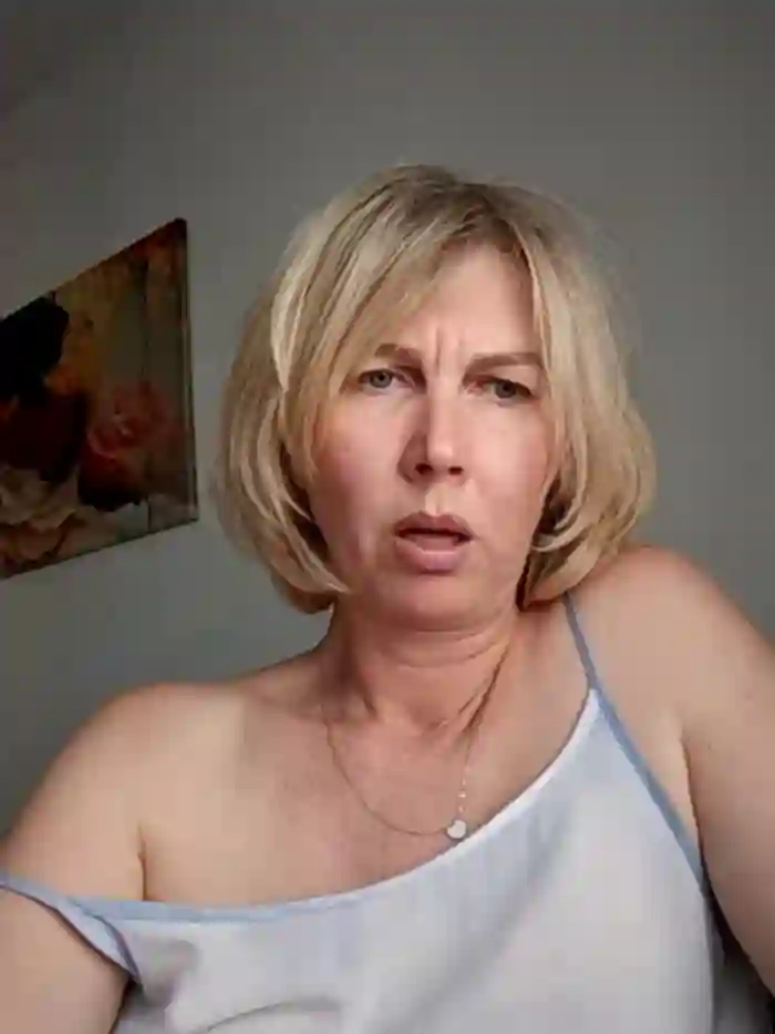 stellahere8