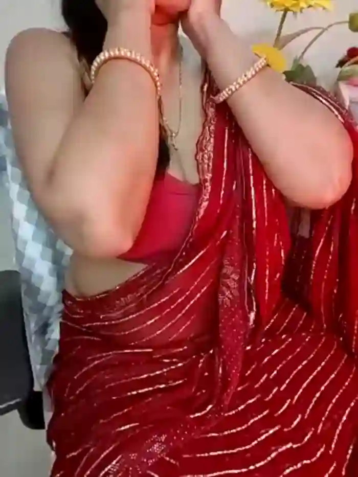 kaamuk_shweta