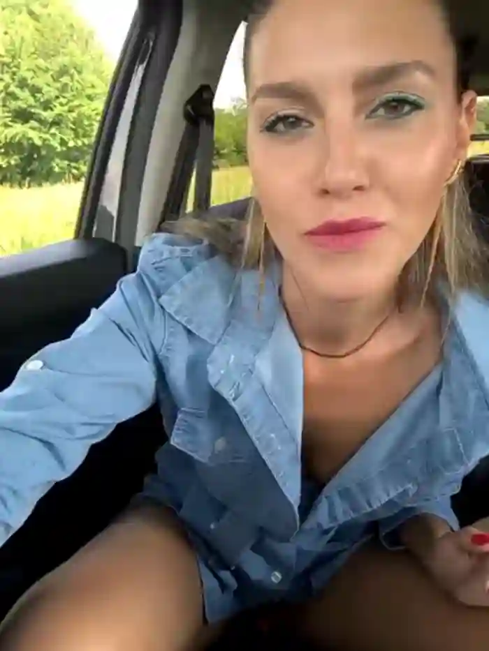 nicole_98