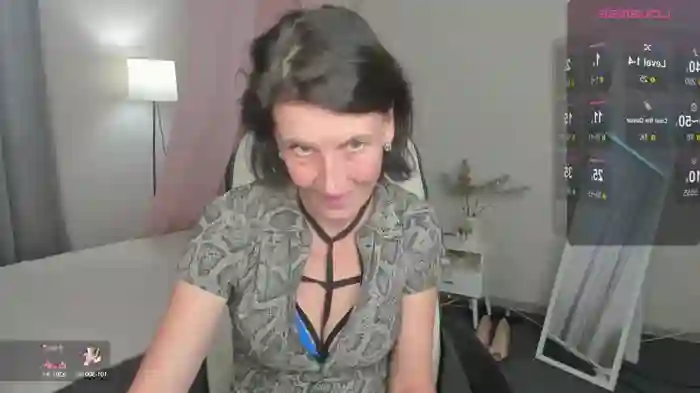 Lia_Reyn