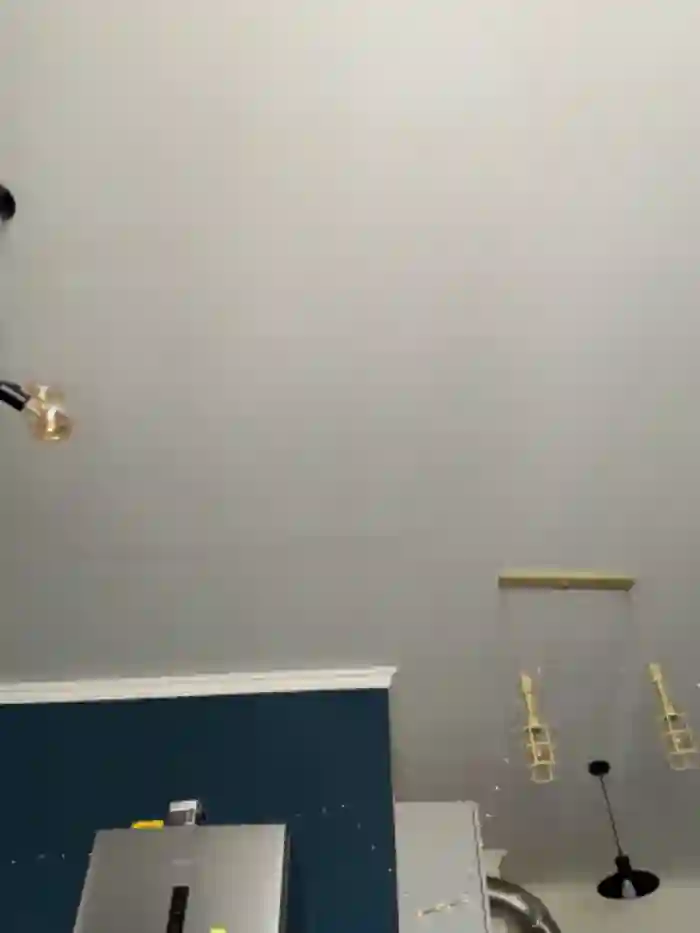 NickiLike