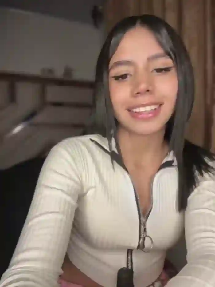 Laura-Khalifa