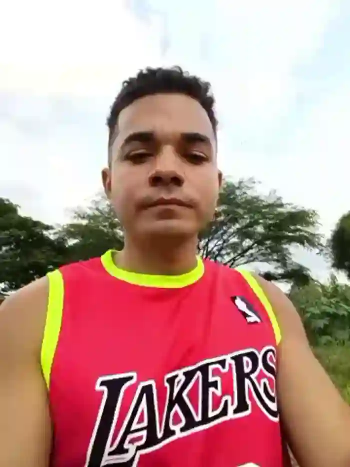 Jhon-big-cock