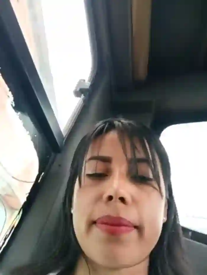 _andrea30