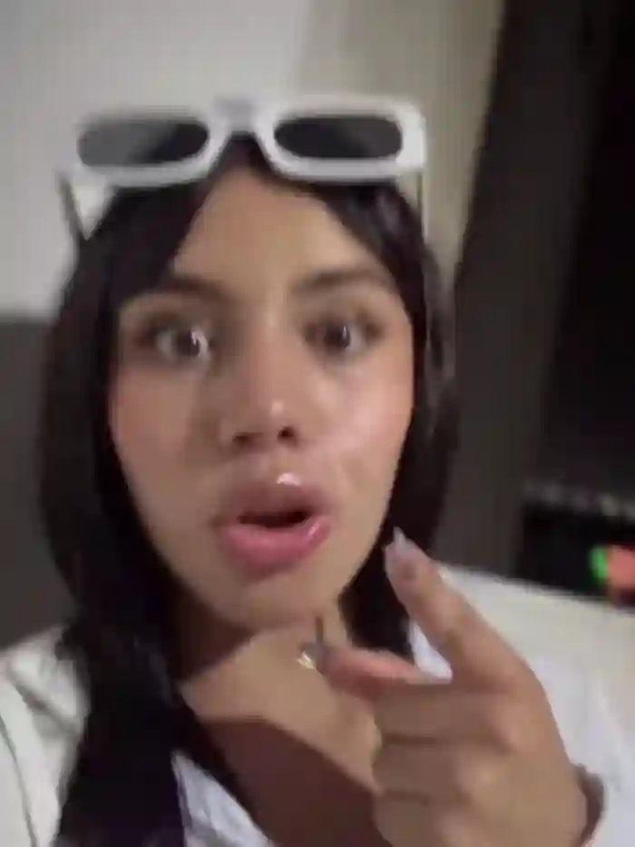 Laura-Khalifa