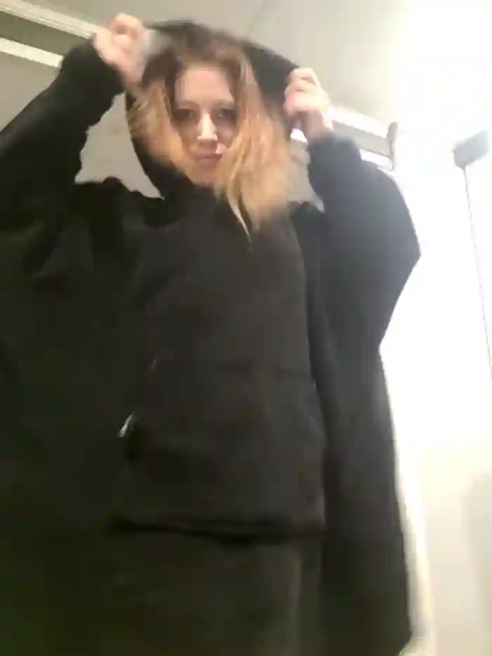XLisaxx