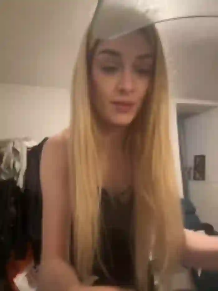 Bellalolahot