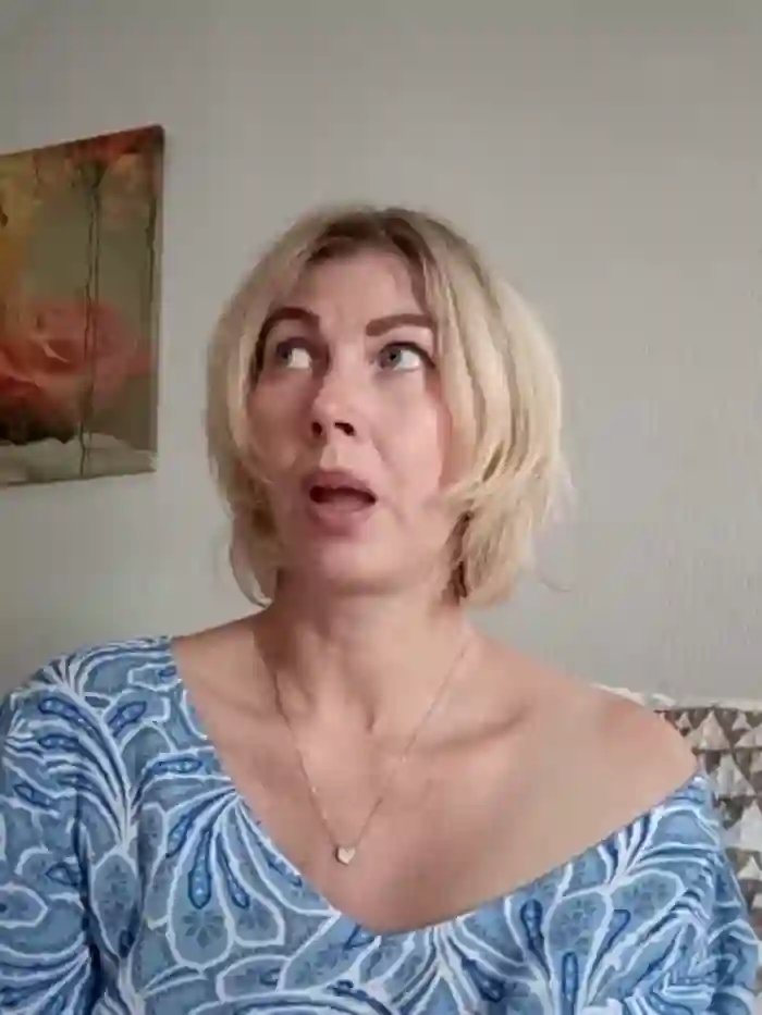 stellahere8
