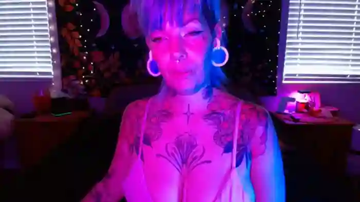 Eva_Monroe-