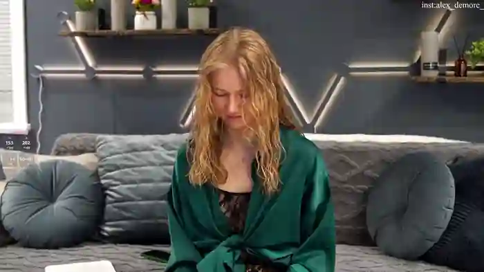 Alexandra_Demore