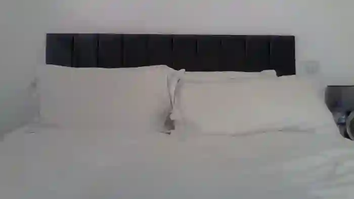 BritishJuicyAva