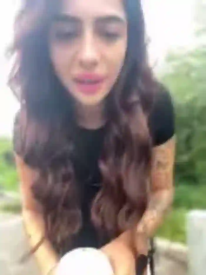 LaraVegas_