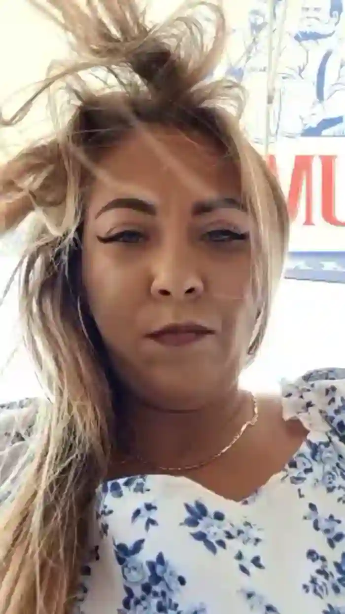Risky_girl23
