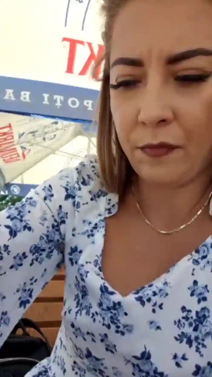 Risky_girl23