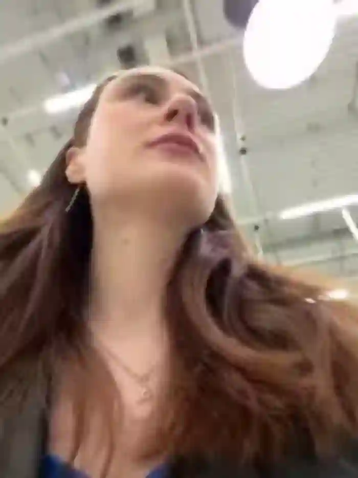 Dina_Tease