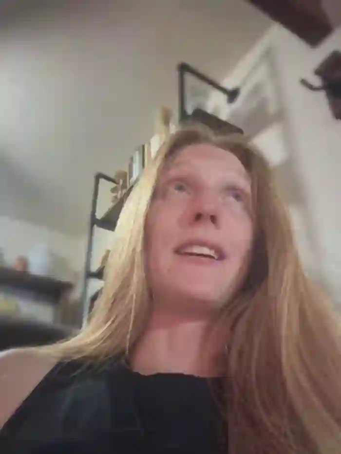 GoldenFlameGoddess