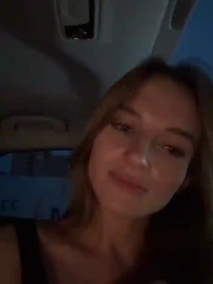 -AngelAri-