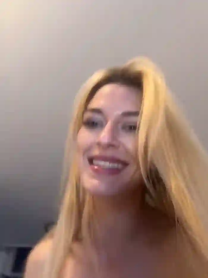 Bellalolahot