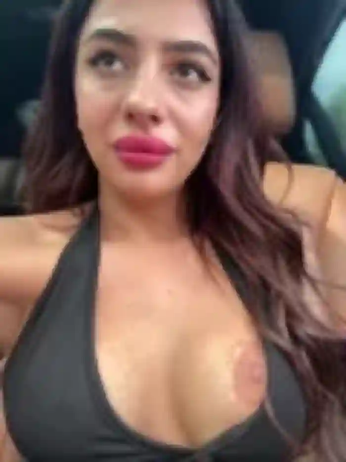 LaraVegas_
