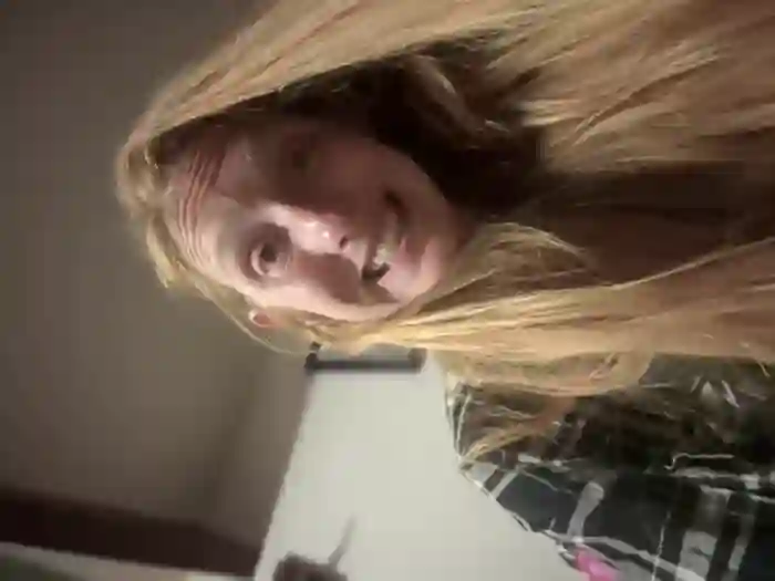 GoldenFlameGoddess