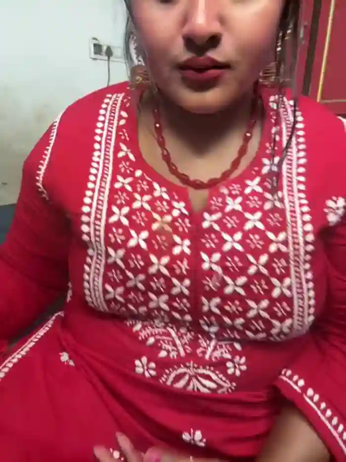 Ayesha_mahi
