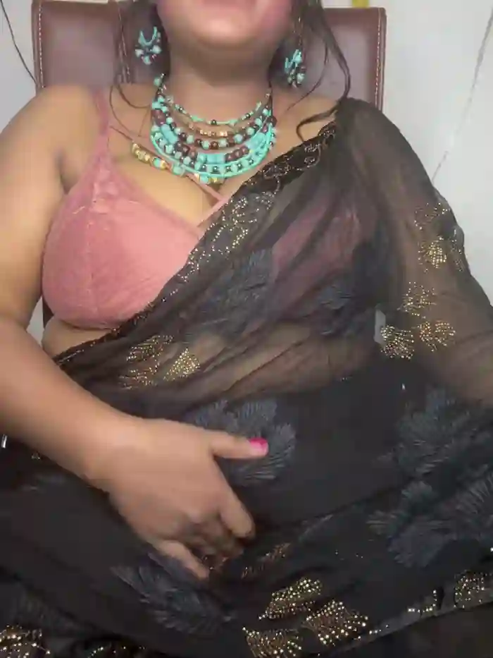 Ayesha_mahi