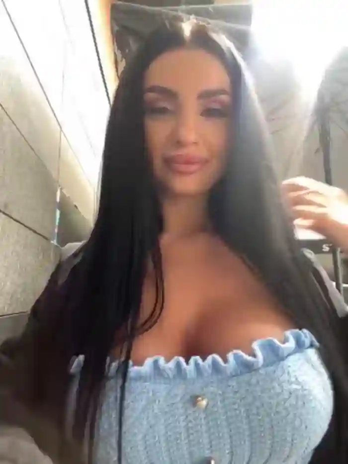 IsabelleHunt