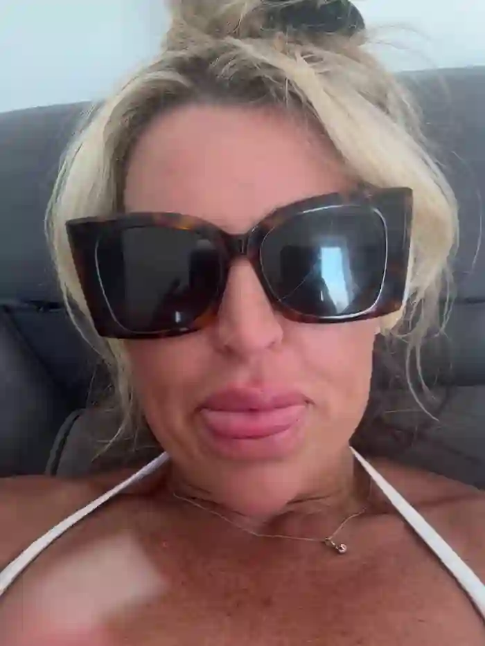 Carmel_Louise
