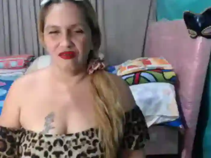 mom_son_dirty