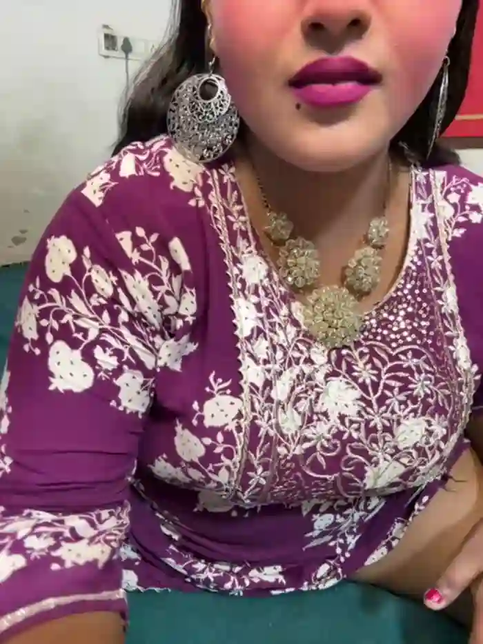 Ayesha_mahi