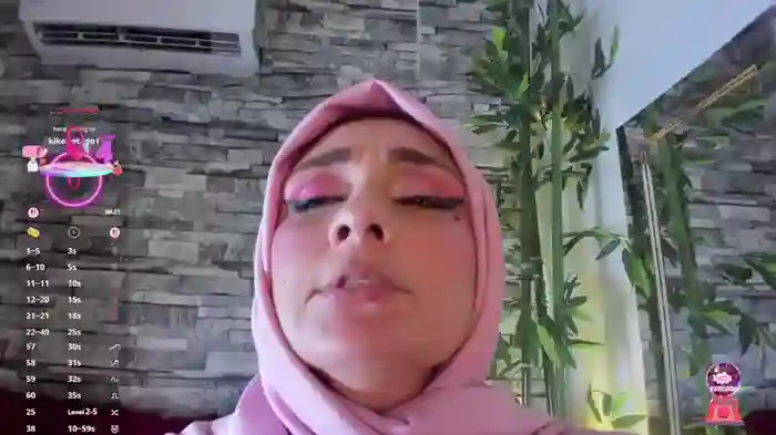 HijabiMilf
