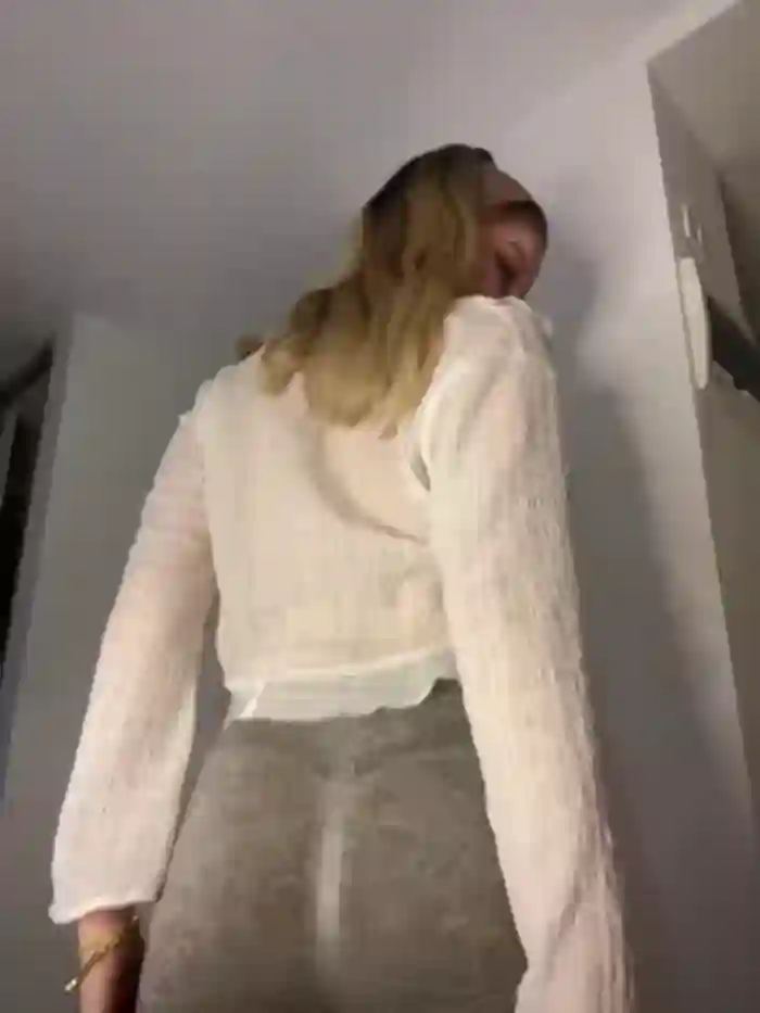 NicoleCut