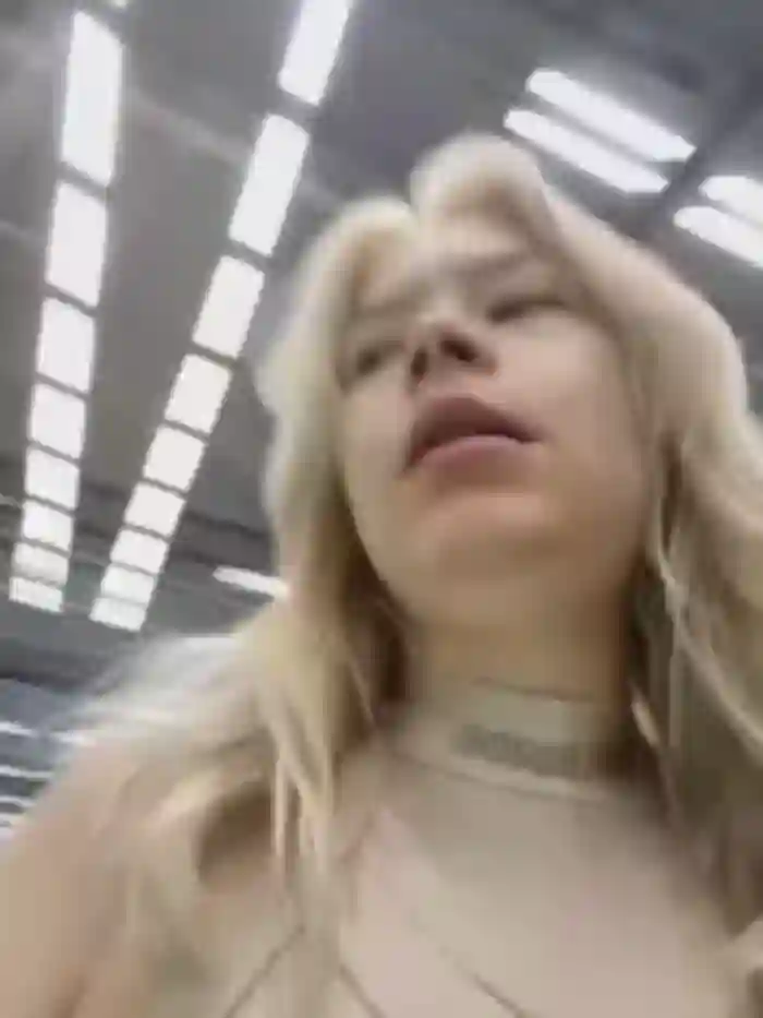 Cum_girlss