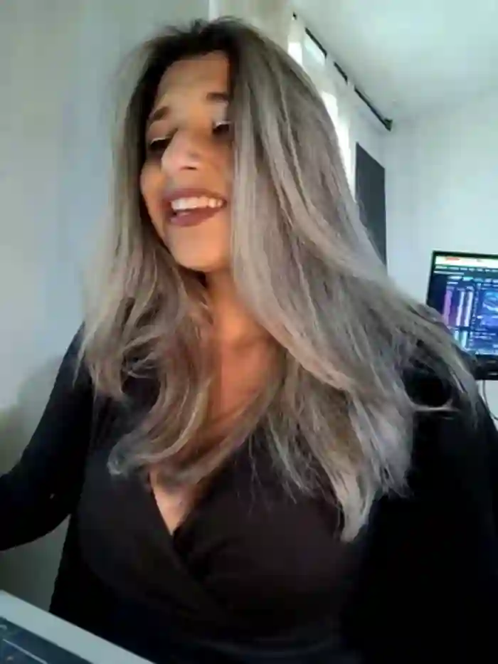 Isabella_Varella