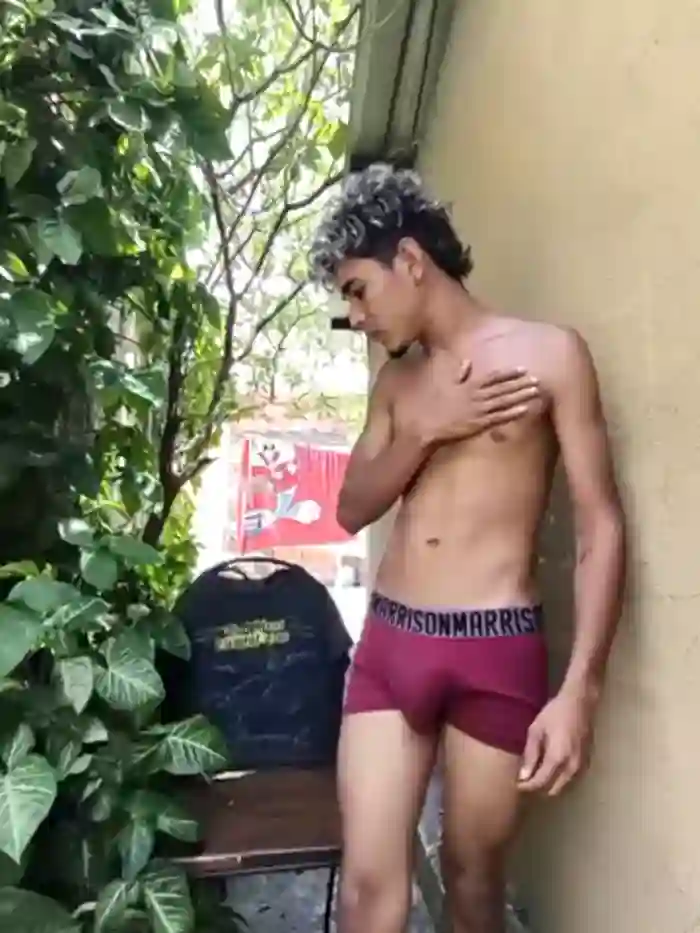 Jhon-big-cock