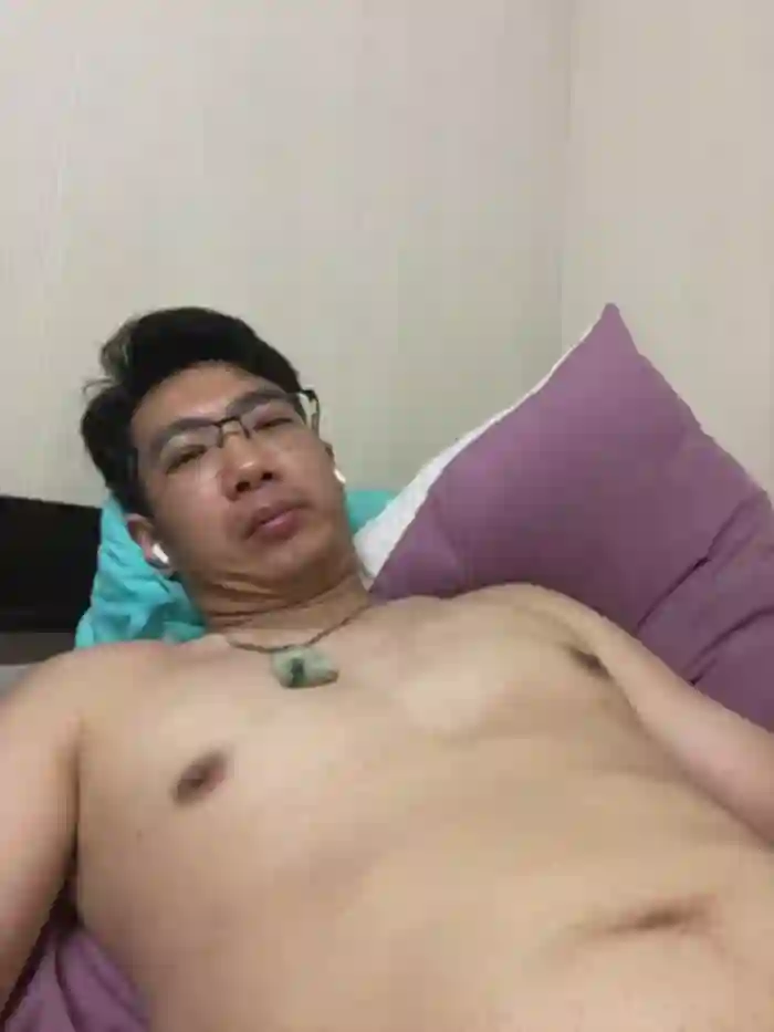 RCTaiwaneseHottie601