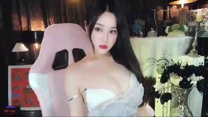 Alice-777