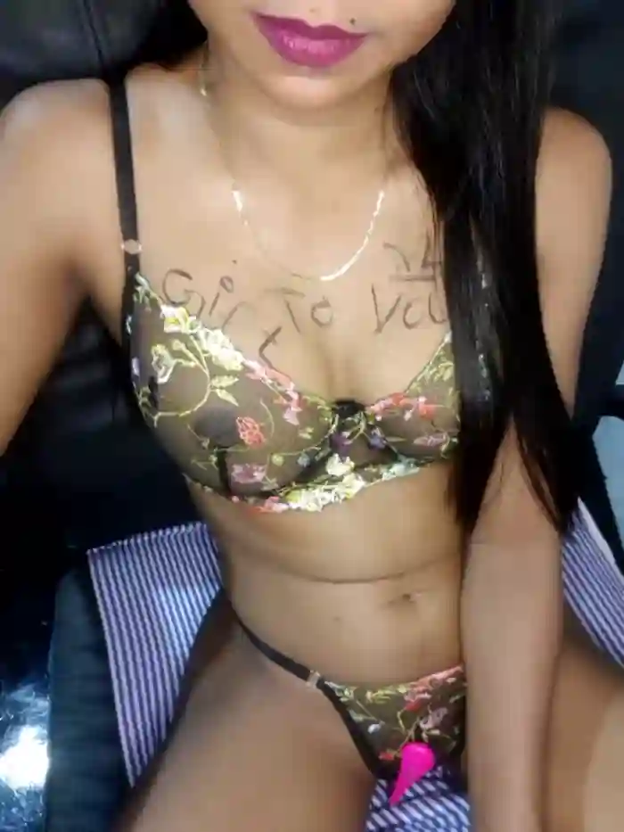 Ashavindi_hot