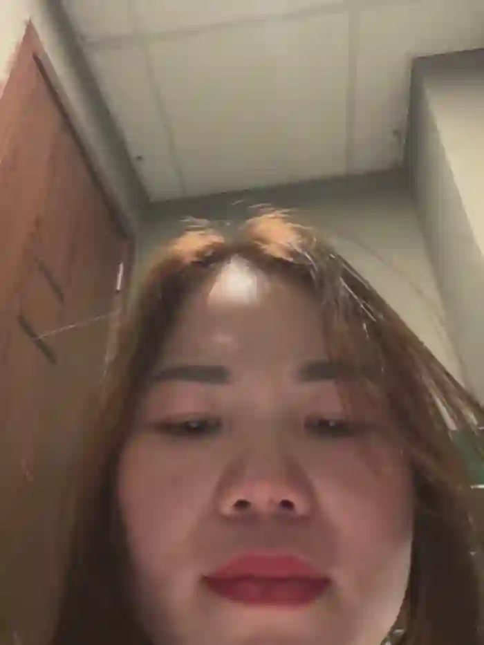 Emily_9xx