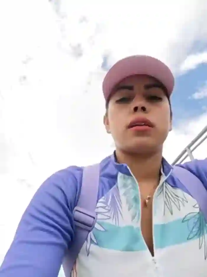 _andrea30