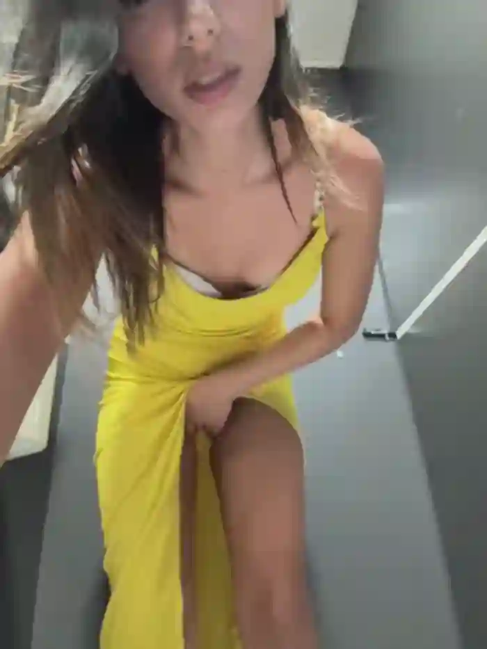 _MiaQueen_