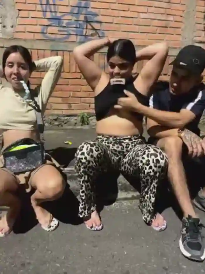 royalgirls_x